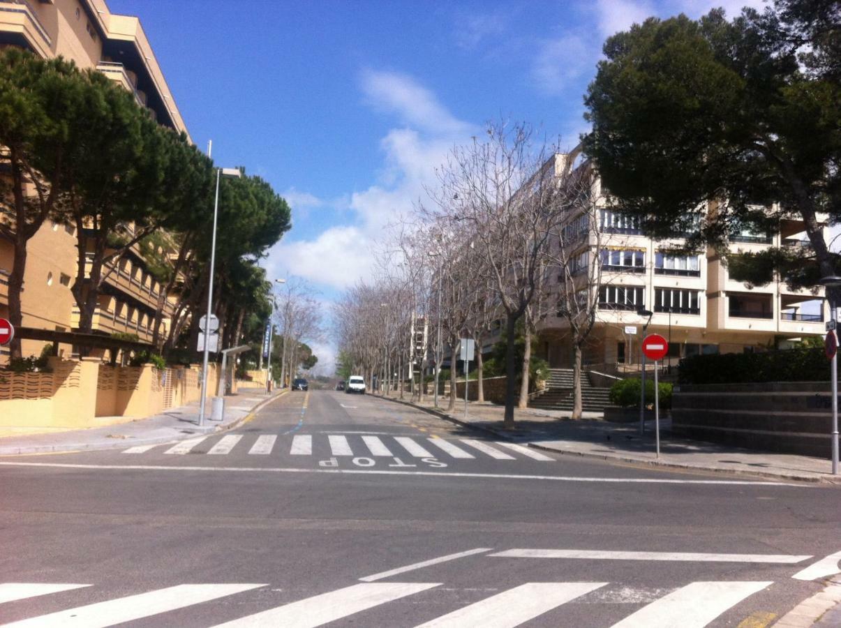 Entre Tres Playas Selectas Salou Exterior foto